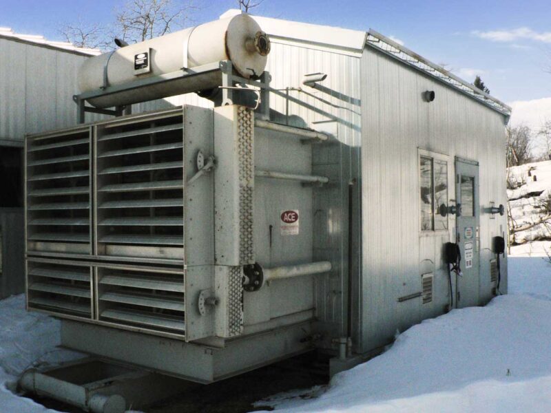 Used 200HP Screw Compressor for sale in Alberta