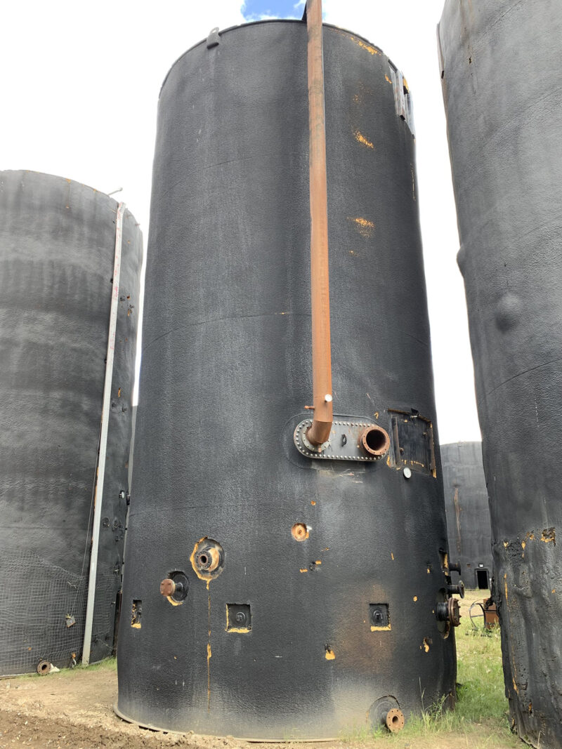 Surplus / Used 1000 BBL Production Oil Tanks for Sale in Alberta Saskatchewan Canada oil equipment oil storage 5