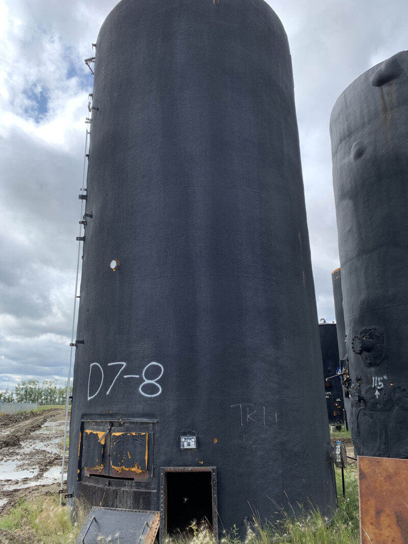 Surplus / Used 1000 BBL Production Oil Tanks for Sale in Alberta Saskatchewan Canada oil equipment oil storage 6