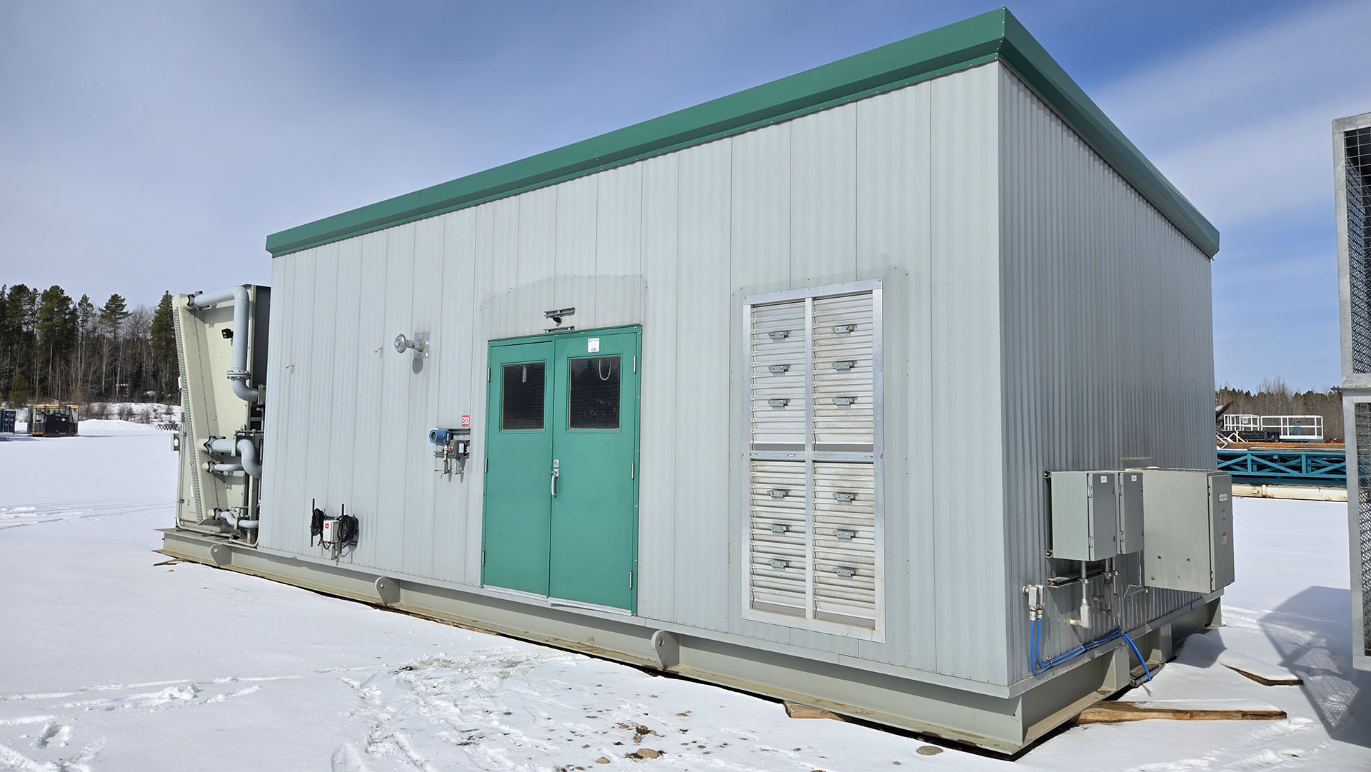 Used Waukesha L5794GSI 1MW (1029kW) Natural Gas Generator Packages - 480V 60Hz Enclosed - CJV-2029 - Image 3